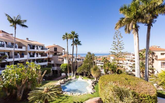 Oceanfront Tenerife South Albatros 270