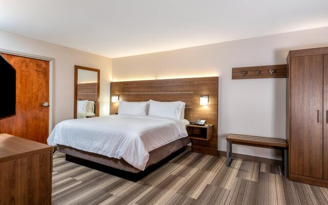 Holiday Inn Express Chapel Hill by IHG