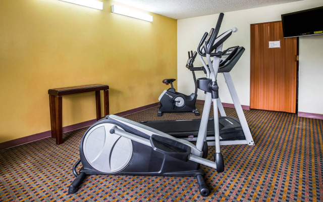 Rodeway Inn & Suites Carrollton