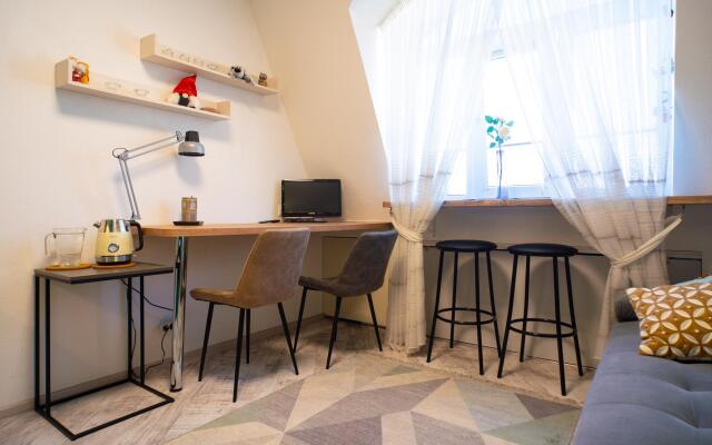 LetoApart (ЛетоАпарт) на переулке Севастопольский 1 Б