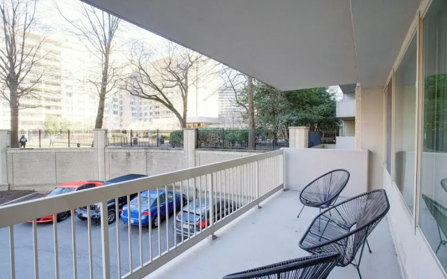 Fantastic 2BR Condo with Gym