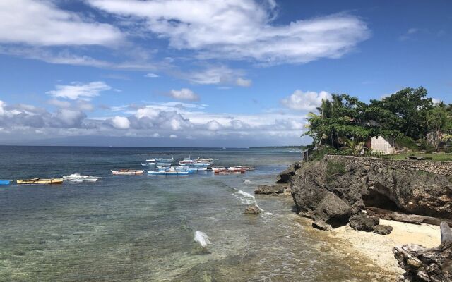Belle's Beach Resort