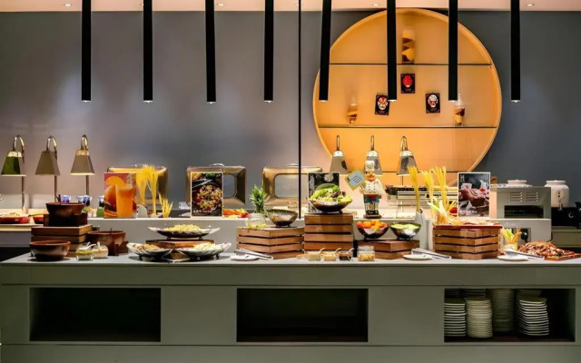 Yitel Collection (Chengdu Wuhouci Sichuan Orthopaedic Hospital Metro Station Branch)