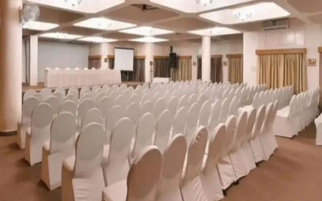 Aranya Hill Resort
