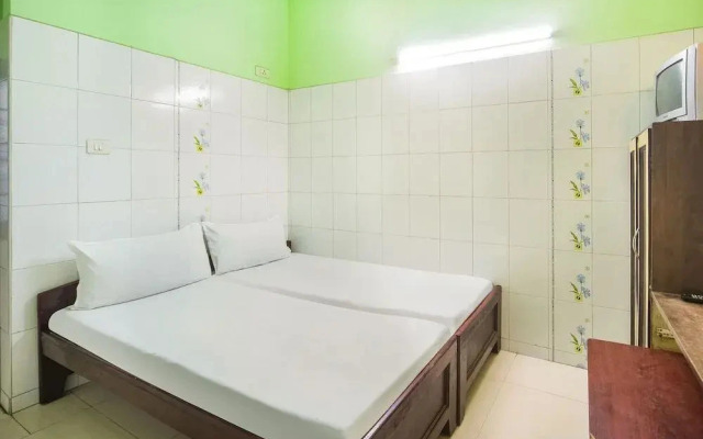 Nice Guest House by OYO Rooms