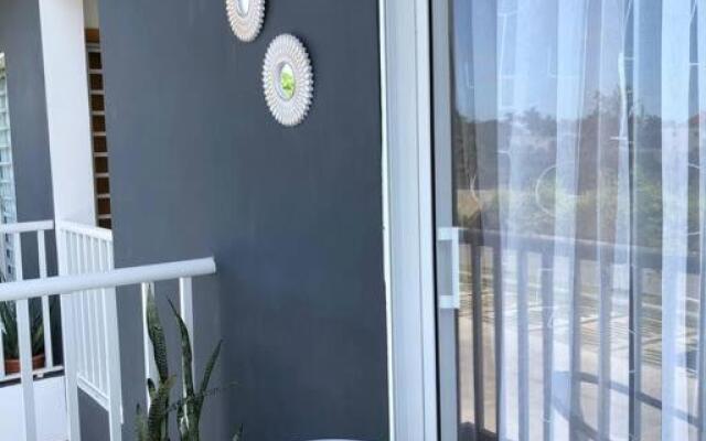 Beautiful apartment in thecity 25min from thebeach