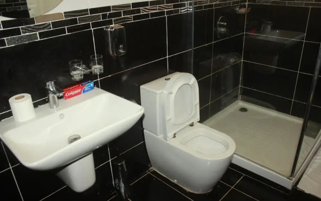 Balmoral Beach Hotel