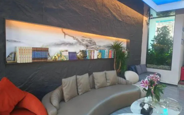 Zhaoqing Panshi Man Hotel (Zhaoqing East Railway Station Dinghushan Scenic Area) – Hotel Rooms – Zhaoqing