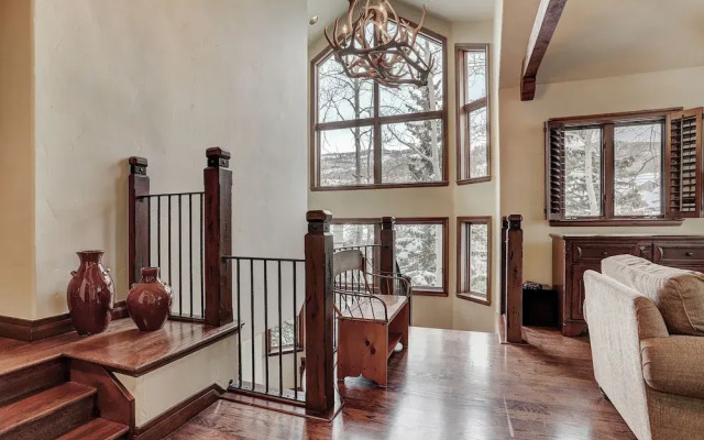 Pines 7 Larkspur - 6 Br Townhouse