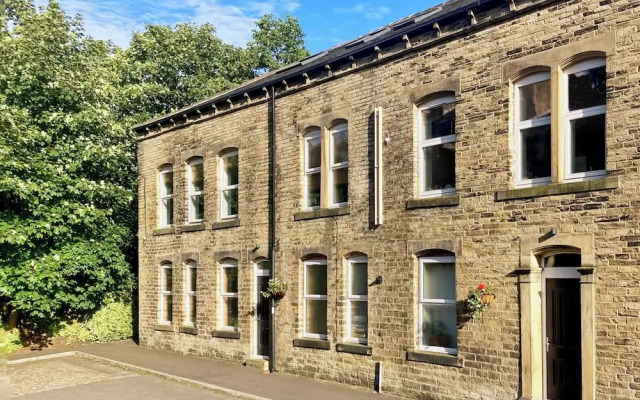 The Old Riverside School House