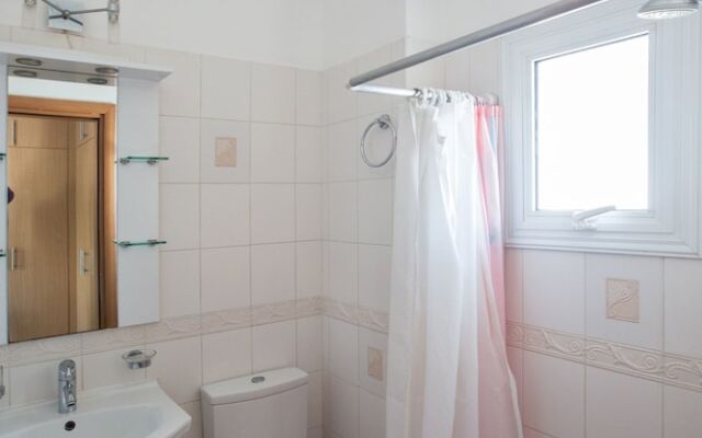 Cyprus Villa Mesogios 24 Gold