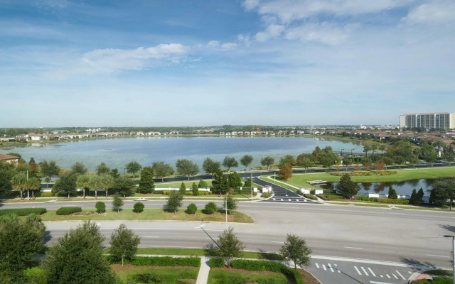 Aloft Orlando Lake Buena Vista