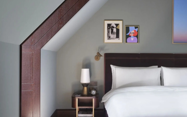 Rosewood Vienna
