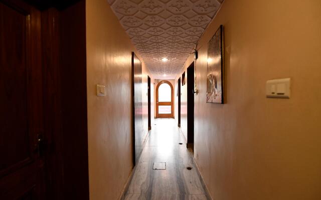 OYO 36311 Hotel Sweet Dream
