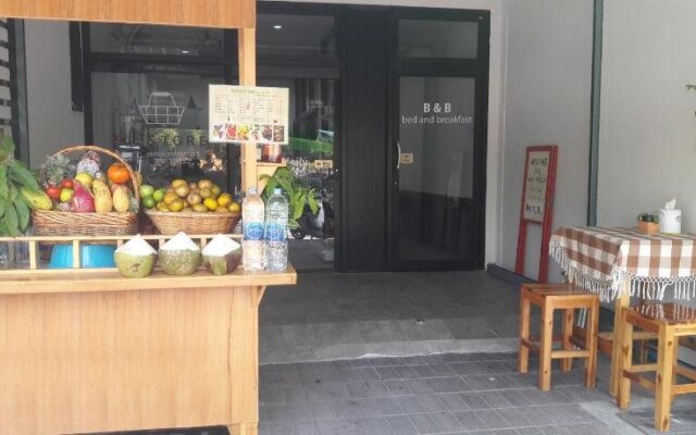 SS Store Bed & Breakfast