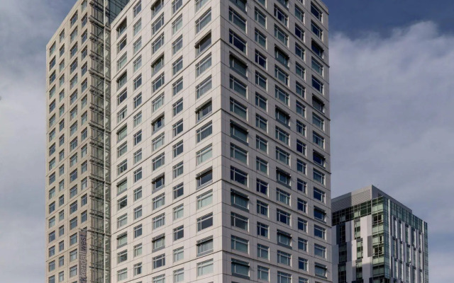 Global Luxury Suites at Kendall West