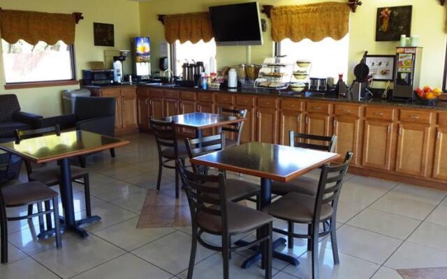 Best Western Baldwin Inn