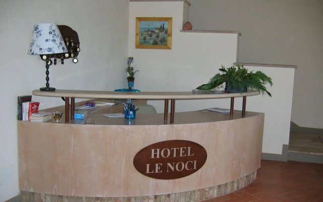 Le Noci