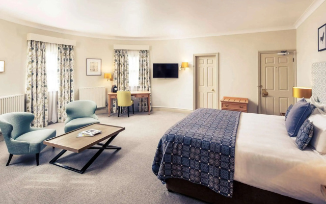 Mercure Gloucester Bowden Hall Hotel