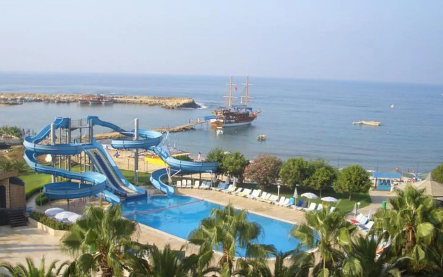 Ozkaymak Incekum Hotel