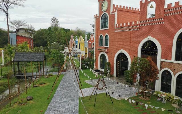 Phuiyara Resort