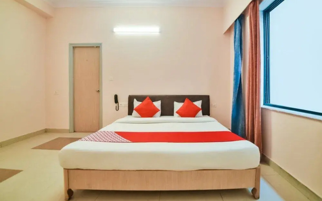 Hotel Soft Petals By Arn Group by OYO Rooms