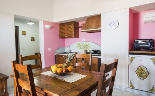 Resort Dammusi Sotto Le Stelle