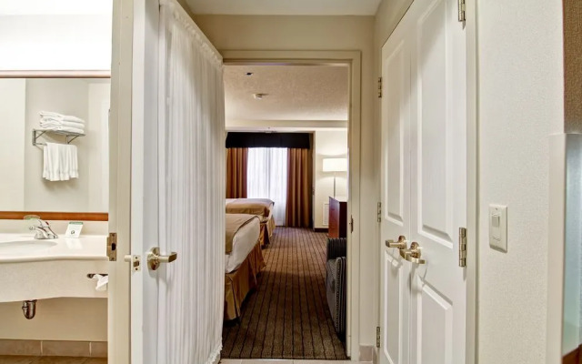 Spark by Hilton Guelph