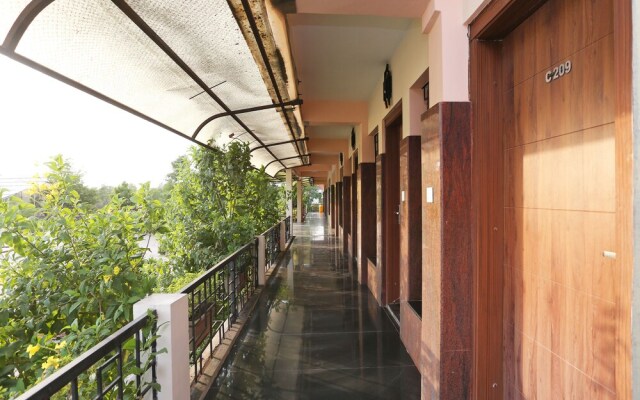 OYO 38400 Gaurav Garden