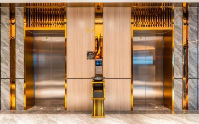 Fuji International Hotel (Ji 'nan West Railway Station International Exhibition Center Branch)