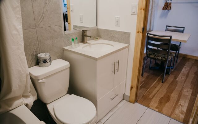 Golden Village Lodge