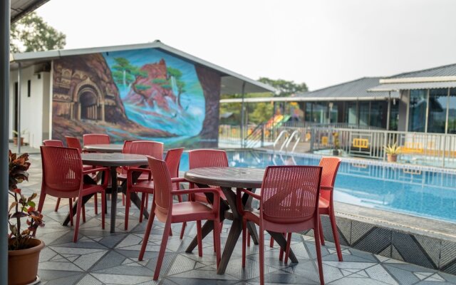 Canal Touch Resort