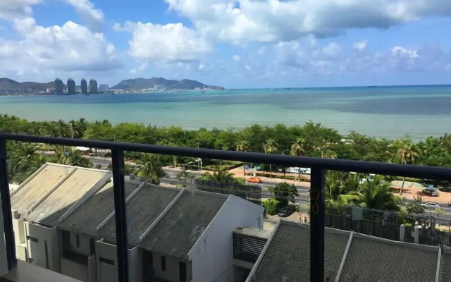 Sanya Chunting Holiday Apartment