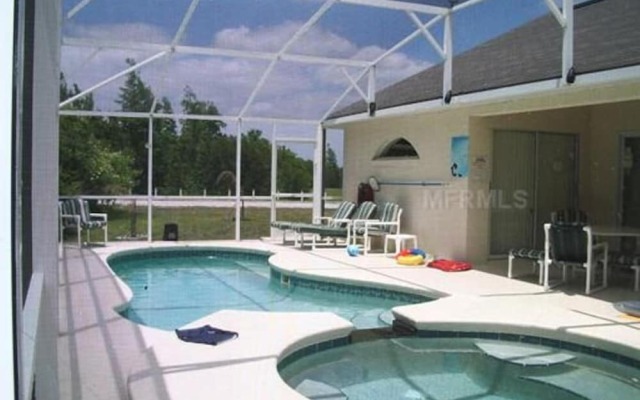 Bridgewater Crossing