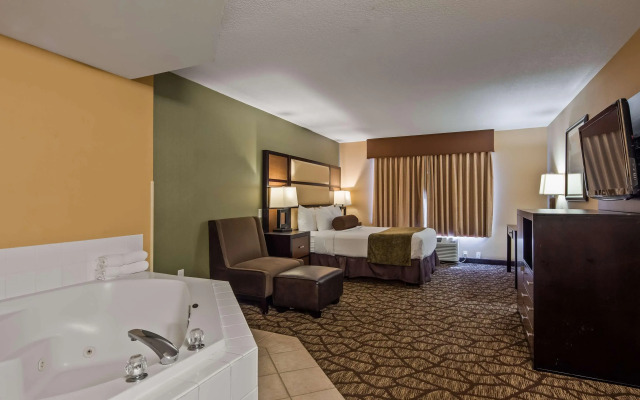 Best Western Plus Vancouver Mall Dr. Hotel & Suites