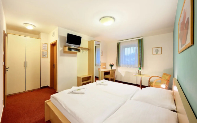 Penzion Krumlov - B&B Hotel