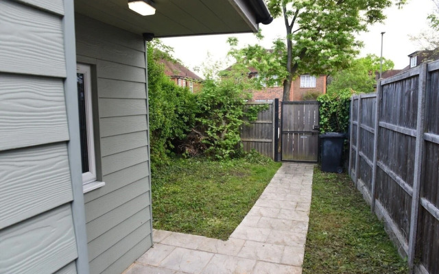 Beautiful 1 bed House in Edgware