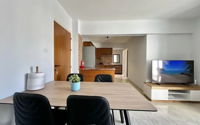 41 KAP - Stay Paradise Apartment