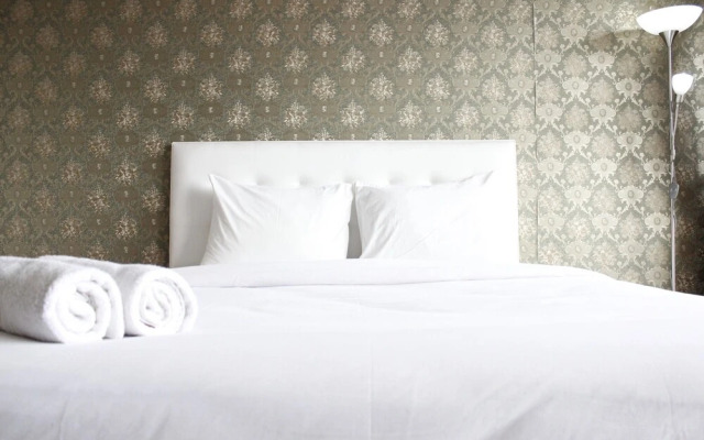 Private Studio at Beverly Dago Apartment