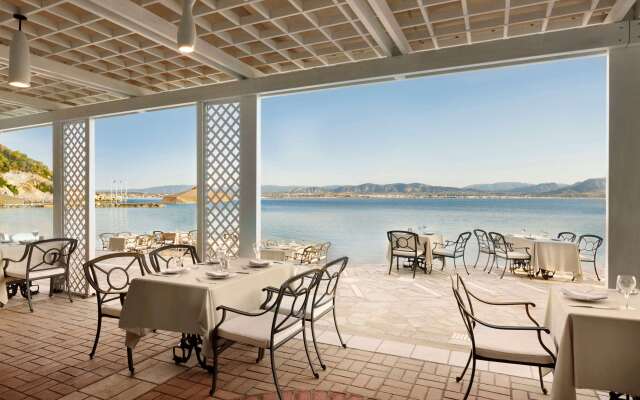 Ramada by Wyndham Loutraki Poseidon Resort