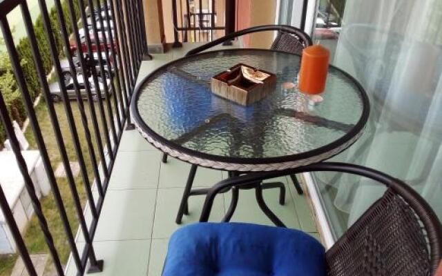 Sunny View Apartment