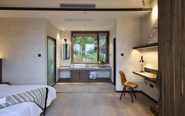 Cloud Community Guesthouse