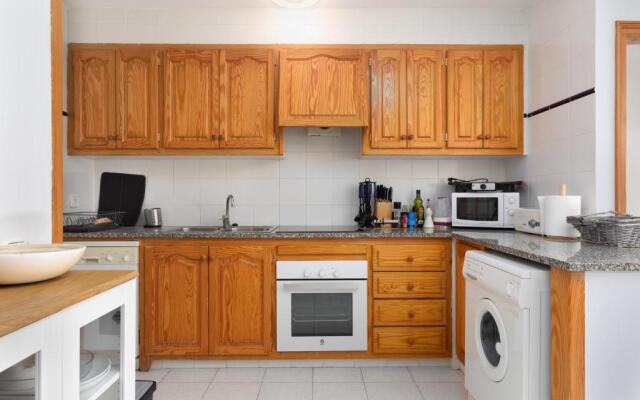 Ses Brises 1 4-2-Esq.