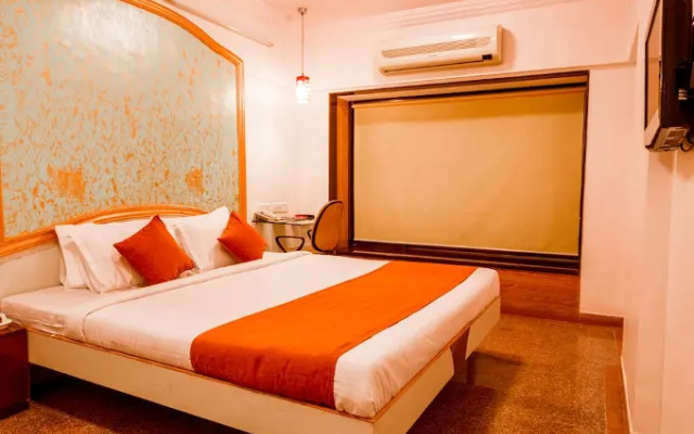 Hotel New Lake Palace