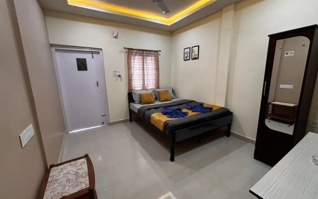 The Gulmohar Inn