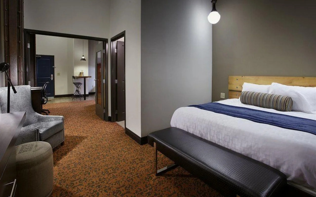 The Brewhouse Inn & Suites