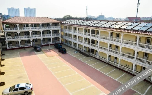 Qinshun Seaview Hotel (Nandaihe Xianluo Island Bathing Beach)
