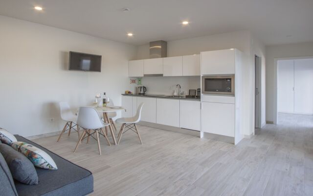 Hillside House Suites & Spa