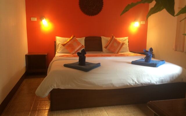 Loma Resort