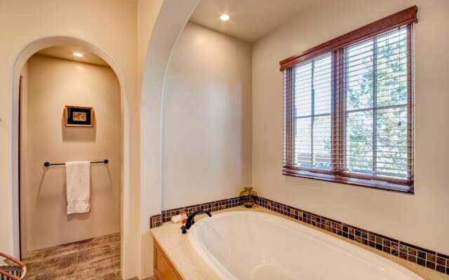 The Sunrise Retreat by Vtrips